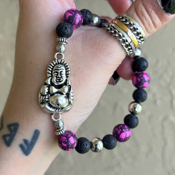 🔴❌ SALE ! red dot items are 2 for $25 . Bundle more than 3 and its $10 each 🙂 - Picture 11 of 13